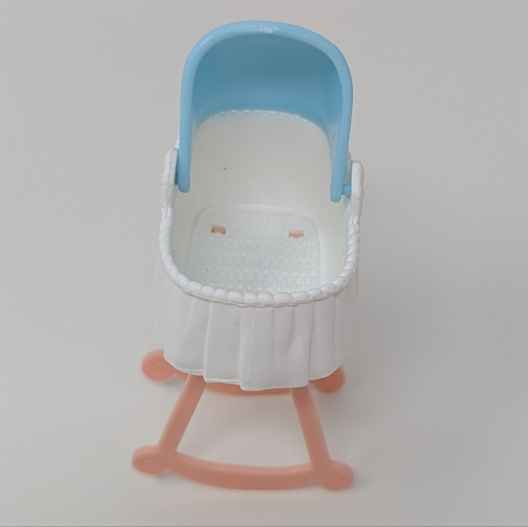Barbie Happy Family Smart House Bassinet Crib Blue Rocking Horse Doll Vintage - Picture 6 of 7